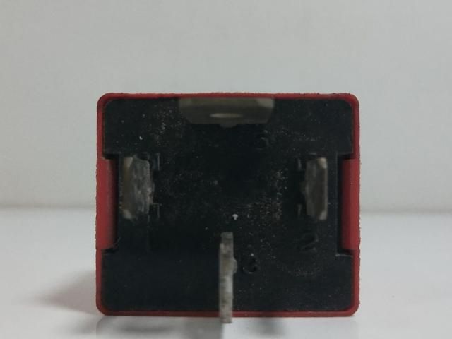 bontott RENAULT LAGUNA II Relé