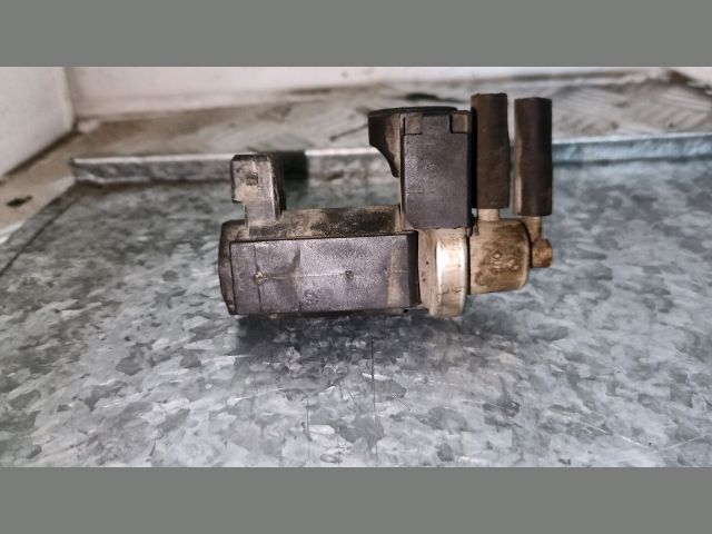 bontott RENAULT LAGUNA II Vákum Szelep