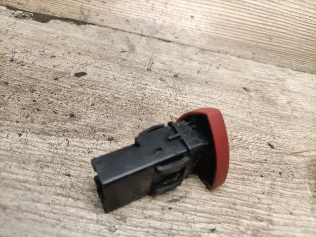 bontott RENAULT LAGUNA II Vészvillogó Kapcsoló