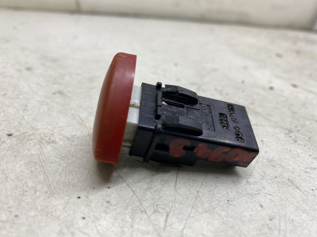 bontott RENAULT LAGUNA II Vészvillogó Kapcsoló