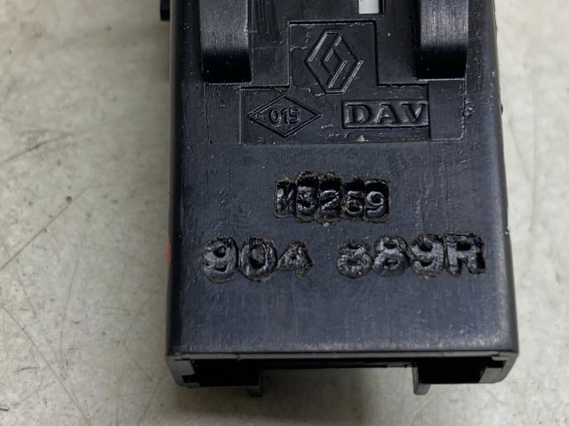 bontott RENAULT LAGUNA II Vészvillogó Kapcsoló