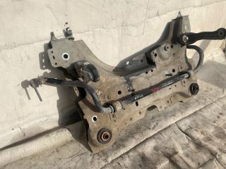 bontott RENAULT LAGUNA III Első Bölcső