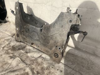 bontott RENAULT LAGUNA III Első Bölcső