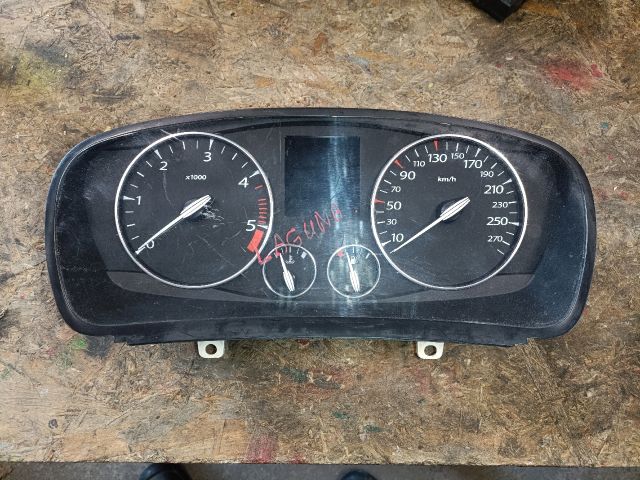 bontott RENAULT LAGUNA III Kilométeróra