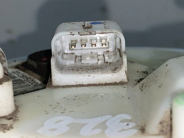 bontott RENAULT LAGUNA III Üzemanyagszint Jeladó