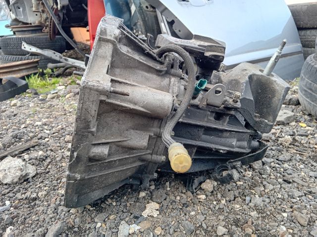 bontott RENAULT LAGUNA III Váltó (Mechanikus)