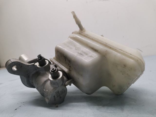 bontott RENAULT LAGUNA III Főfékhenger