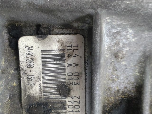 bontott RENAULT LAGUNA III Váltó (Mechanikus)