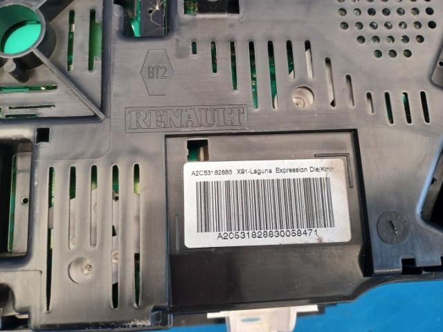 bontott RENAULT LAGUNA III Kilométeróra