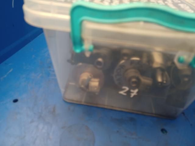 bontott RENAULT LAGUNA III Porlasztó (1 db)