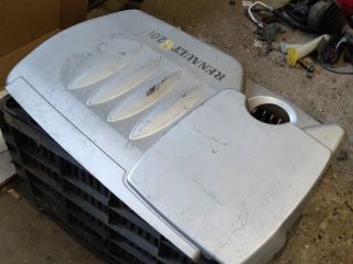 bontott RENAULT LAGUNA III Felső Motorburkolat