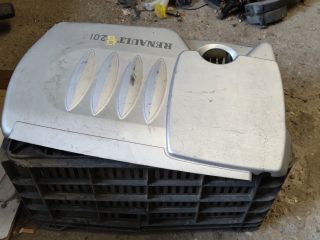 bontott RENAULT LAGUNA III Felső Motorburkolat