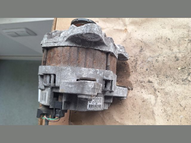 bontott RENAULT LAGUNA III Generátor