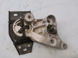 bontott RENAULT LAGUNA III Motor Tartó Bak Bal