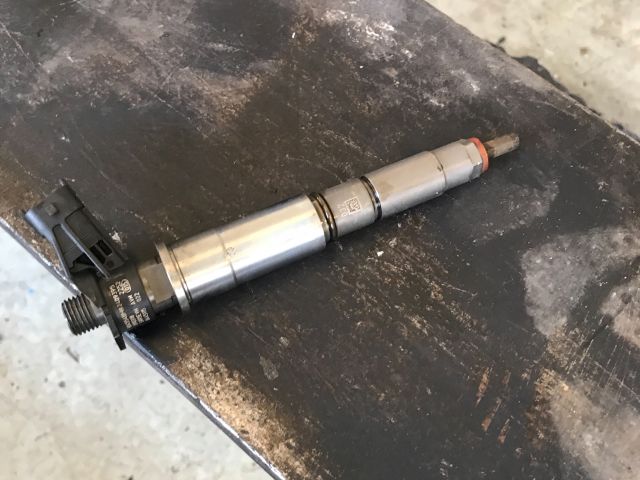 bontott RENAULT LAGUNA III Porlasztó (1 db)