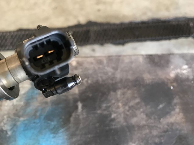 bontott RENAULT LAGUNA III Porlasztó (1 db)