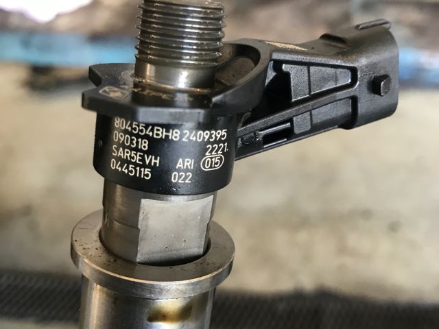 bontott RENAULT LAGUNA III Porlasztó (1 db)