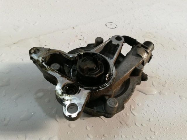 bontott RENAULT LAGUNA III Vákumpumpa