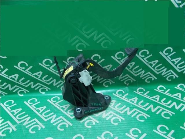 bontott RENAULT LAGUNA III Kuplung Pedál