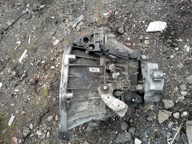bontott RENAULT LAGUNA III Váltó (Mechanikus)
