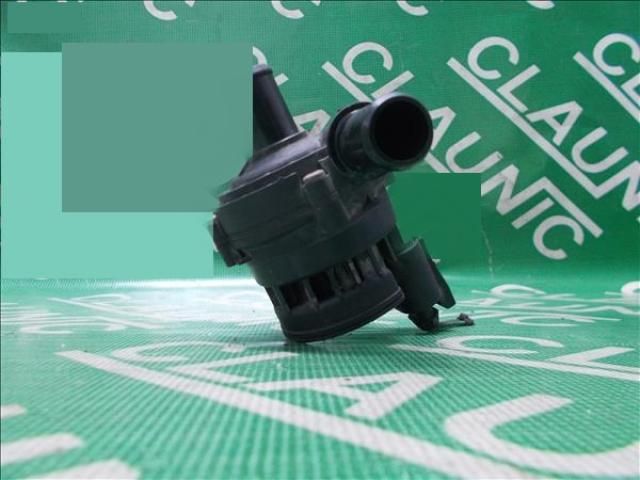 bontott RENAULT LAGUNA III Vízpumpa