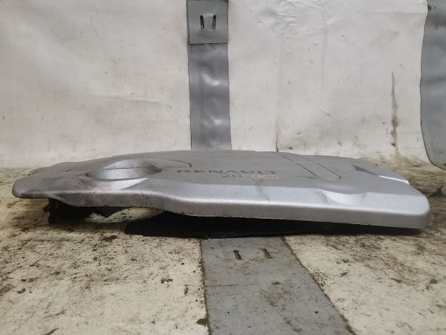 bontott RENAULT LAGUNA III Felső Motorburkolat