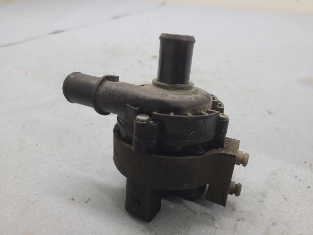 bontott RENAULT LAGUNA III Kiegészítő Vízszivattyú