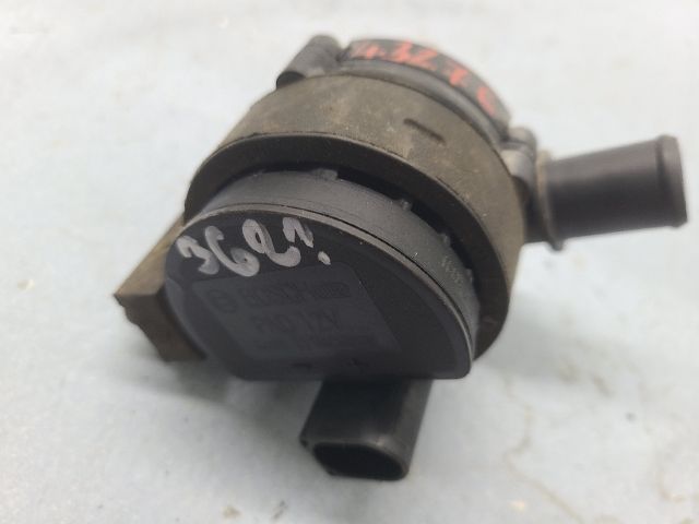 bontott RENAULT LAGUNA III Kiegészítő Vízszivattyú