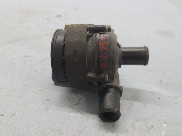 bontott RENAULT LAGUNA III Kiegészítő Vízszivattyú