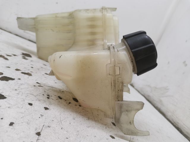 bontott RENAULT LAGUNA III Kiegyenlítő Tartály