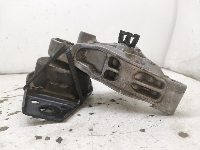 bontott RENAULT LAGUNA III Motor Tartó Bak Bal