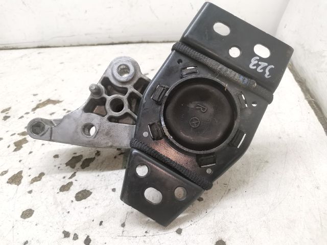 bontott RENAULT LAGUNA III Motor Tartó Bak Bal