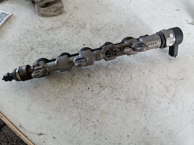 bontott RENAULT LAGUNA III Közösnyomócső