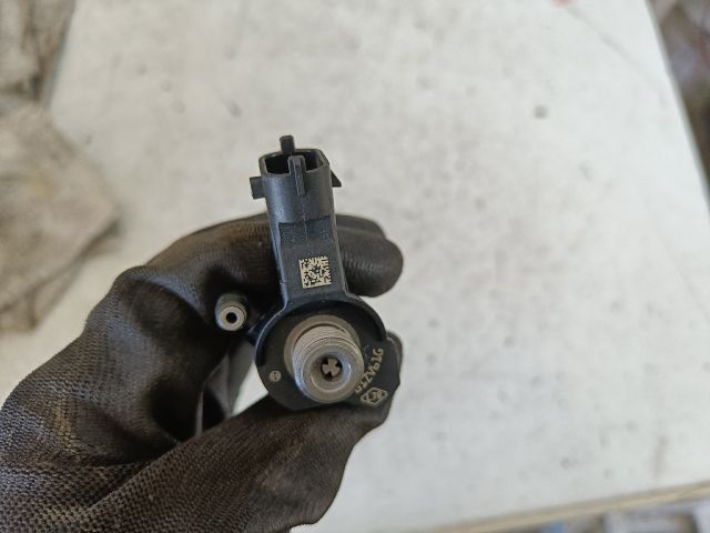 bontott RENAULT LAGUNA III Porlasztó (1 db)