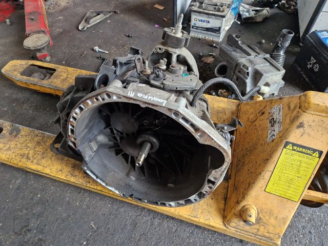 bontott RENAULT LAGUNA III Váltó (Mechanikus)