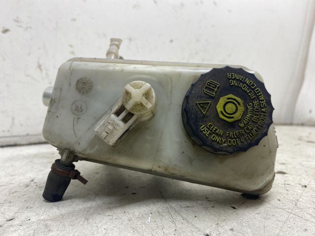 bontott RENAULT LAGUNA III Főfékhenger