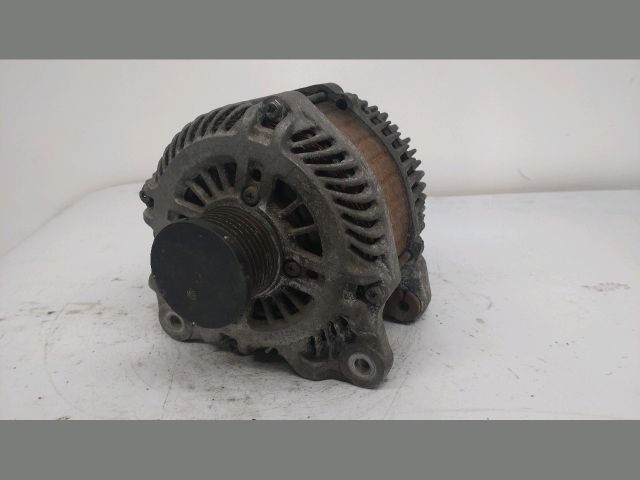 bontott RENAULT LAGUNA III Generátor