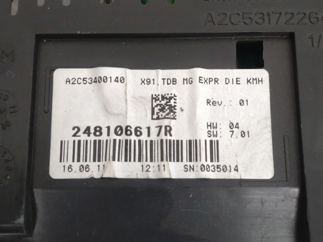 bontott RENAULT LAGUNA III Kilométeróra