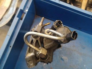 bontott RENAULT LAGUNA III Nagynyomású Szivattyú