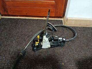 bontott RENAULT LAGUNA III Automata Váltókar