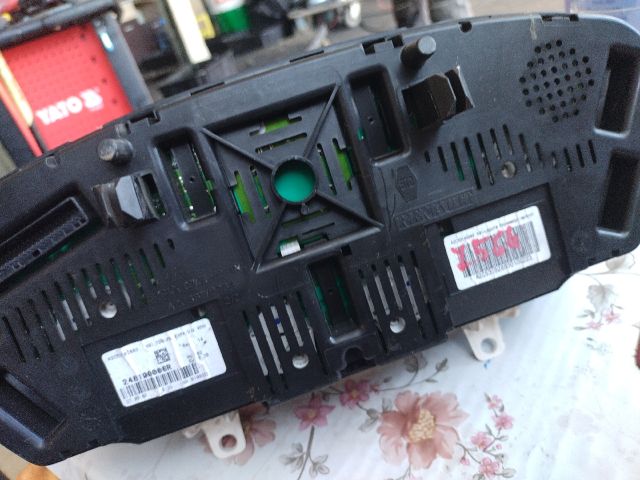 bontott RENAULT LAGUNA III Kilométeróra