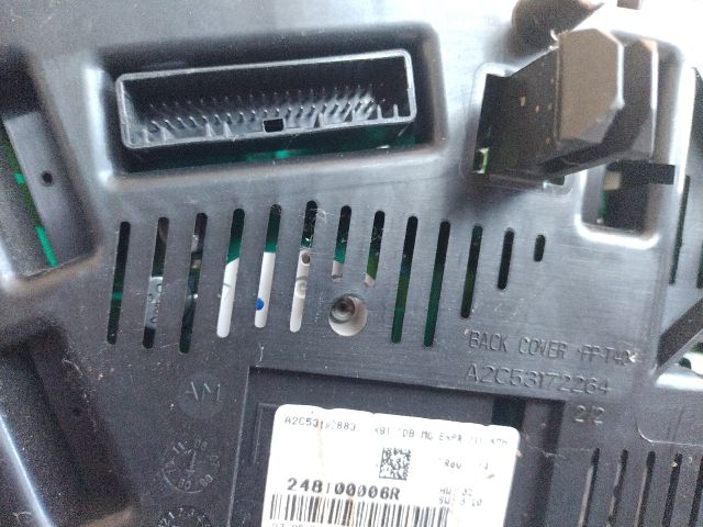 bontott RENAULT LAGUNA III Kilométeróra