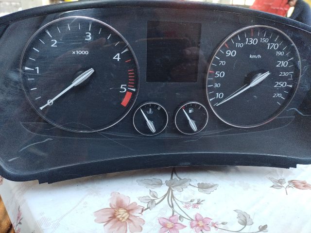 bontott RENAULT LAGUNA III Kilométeróra
