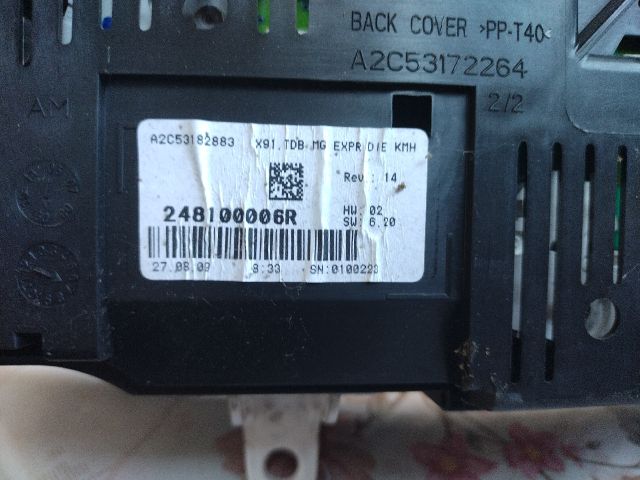 bontott RENAULT LAGUNA III Kilométeróra