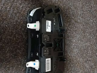 bontott RENAULT LAGUNA III Kilométeróra