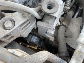 bontott RENAULT LAGUNA III Motor (Fűzött blokk hengerfejjel)