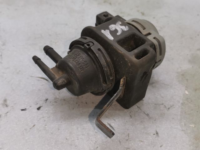 bontott RENAULT LAGUNA III Turbó Vákum Szelep