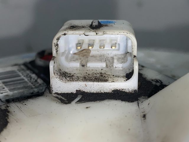 bontott RENAULT LAGUNA III Üzemanyagszint Jeladó