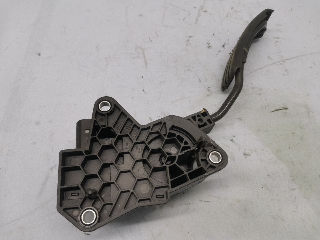 bontott RENAULT LAGUNA III Gázpedál (Elektromos)