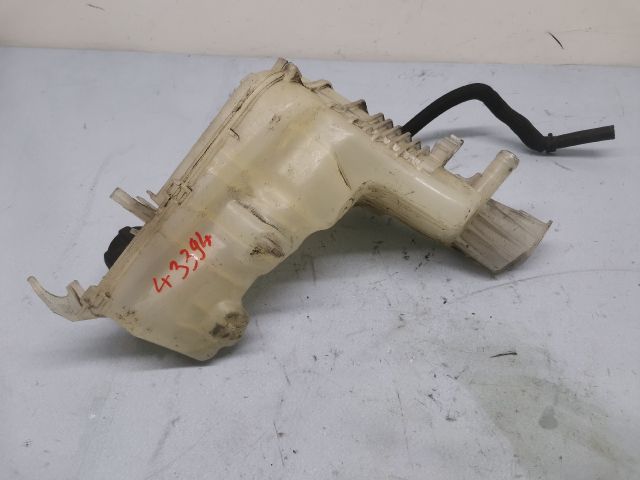 bontott RENAULT LAGUNA III Kiegyenlítő Tartály